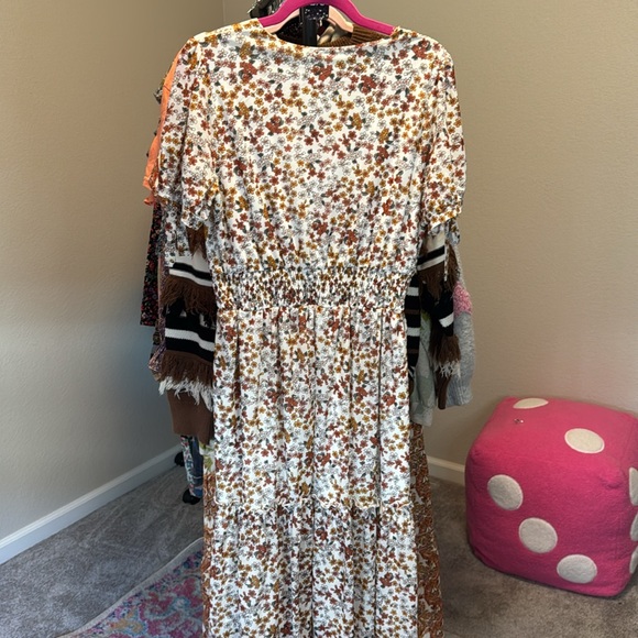 #12 Siren Lily MIDI Dress NWOT - Picture 3 of 3